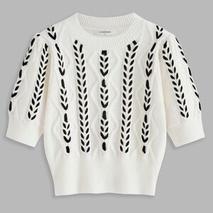 NWT Commense Contrast Binding Cable Knit Top in White